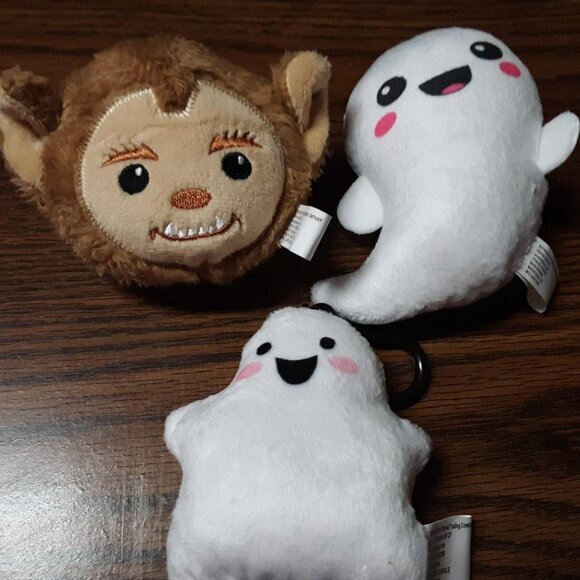 Halloween Mini Plush Toy Bundle Lot Werewolf Pumpkin Bat Ghost Backpack Clip - Picture 3 of 4